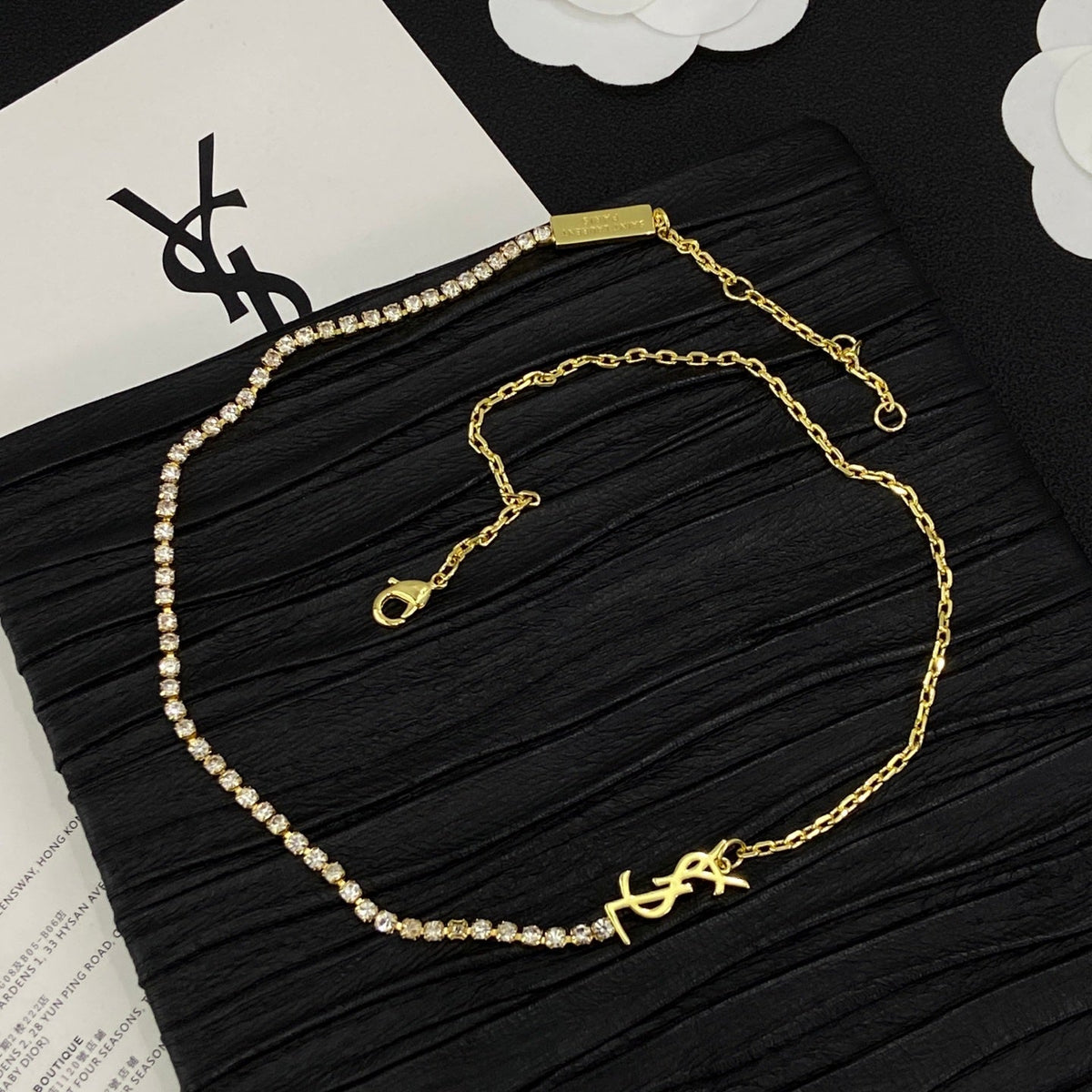 Yes Pearl Vintage Girl Design 3 Set (Earrings+Bracelet +Necklace)- Gold mysite
