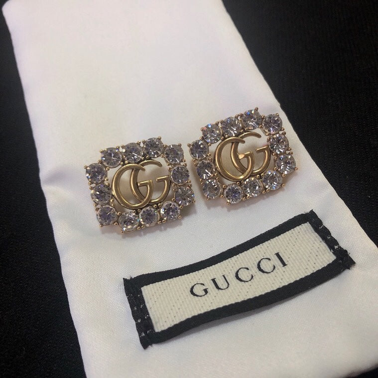 Good Diamond Design Earrings/ Bracelet/Necklace  (Set) mysite