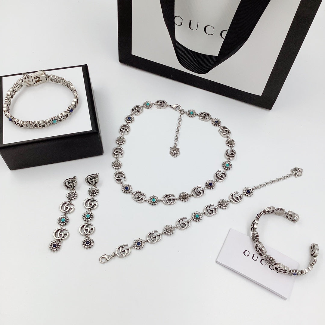 Good Daisy Design Earrings & Bracelet & Necklace 5 Set mysite