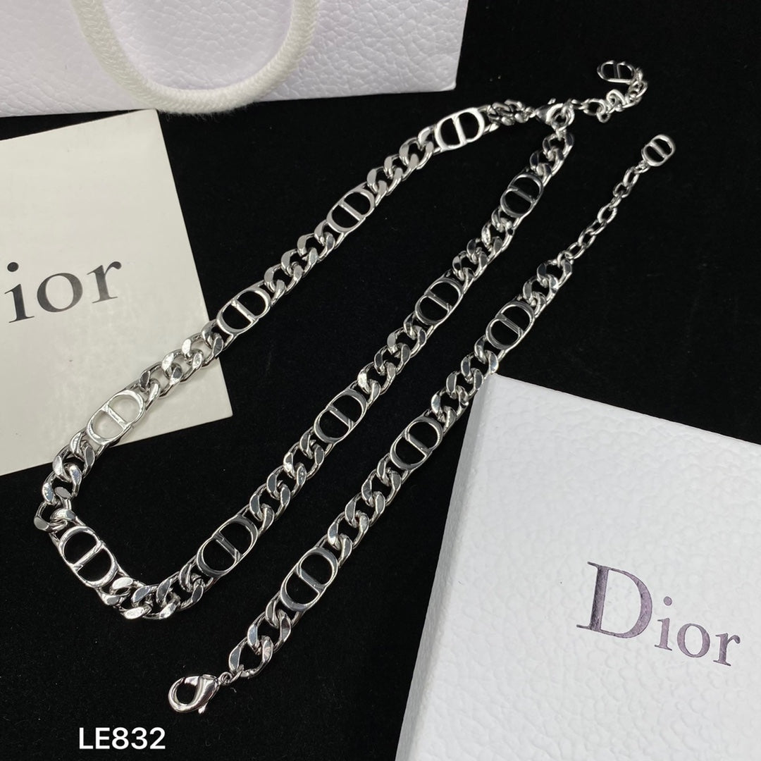 Dove Chain Bracelet & Necklace Set mysite
