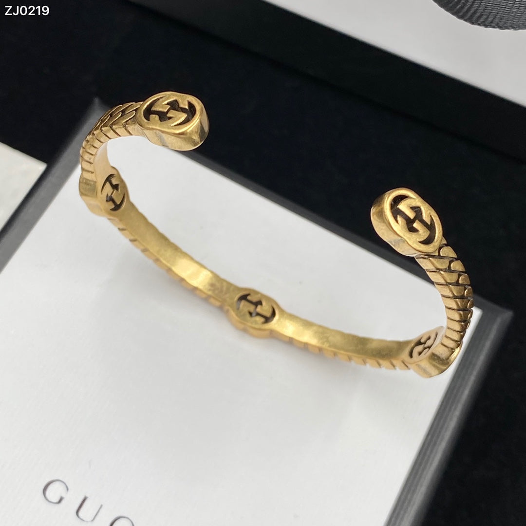 Vintage Gold Good Bracelet mysite
