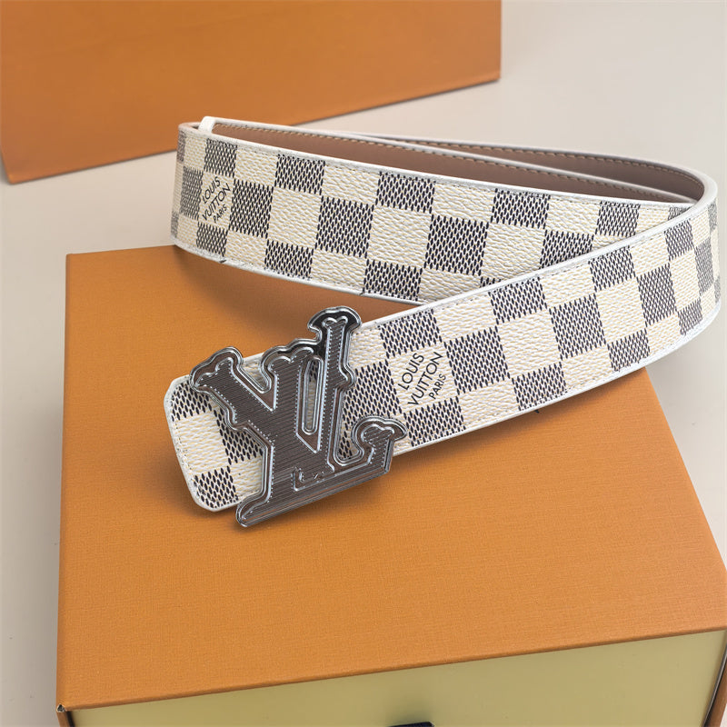 Horizontal Textured Buckle Belt (White Latticed) mysite