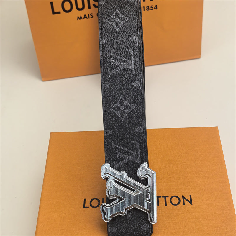 Horizontal Textured Buckle Belt (Black Pattern) mysite