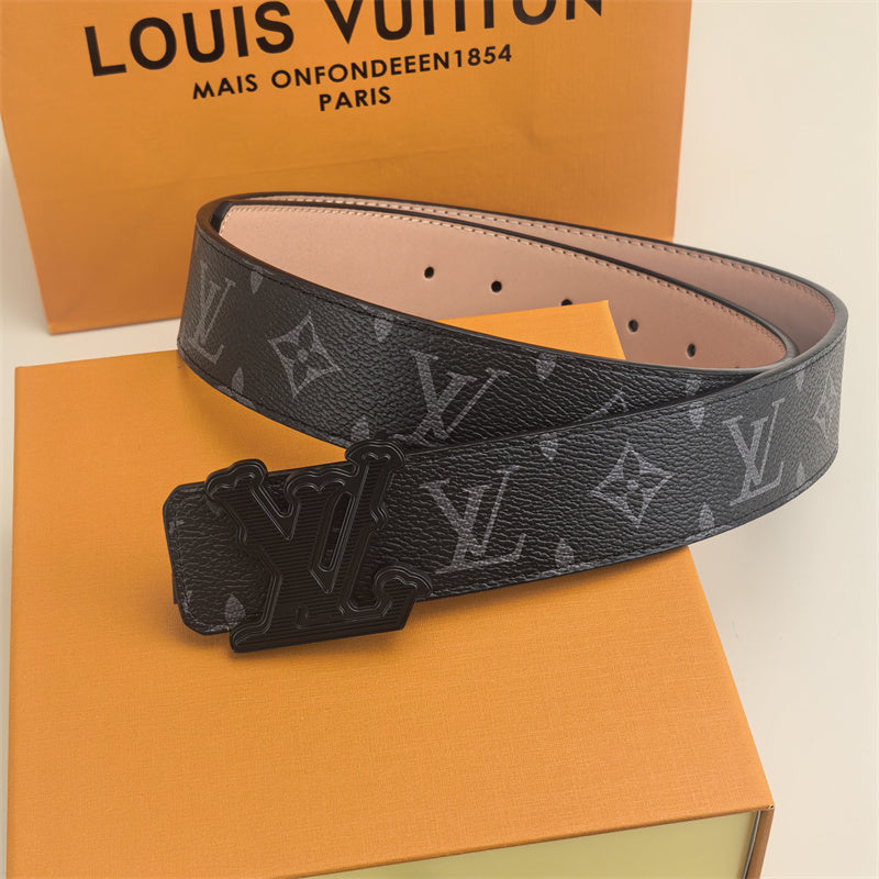 Horizontal Textured Buckle Belt (Black Pattern) mysite