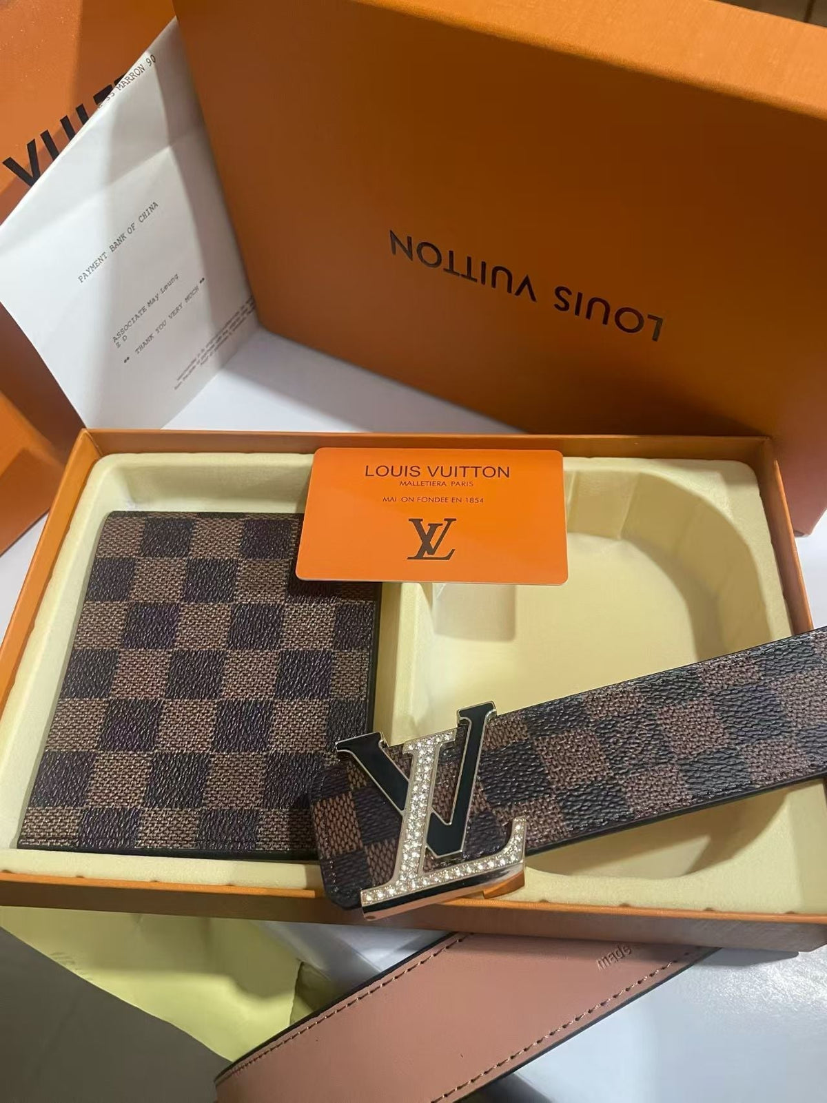 2 Set Buckle Love Belt & Wallet with Packaging mysite