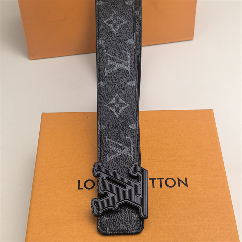 Horizontal Textured Buckle Belt (Black Pattern) mysite
