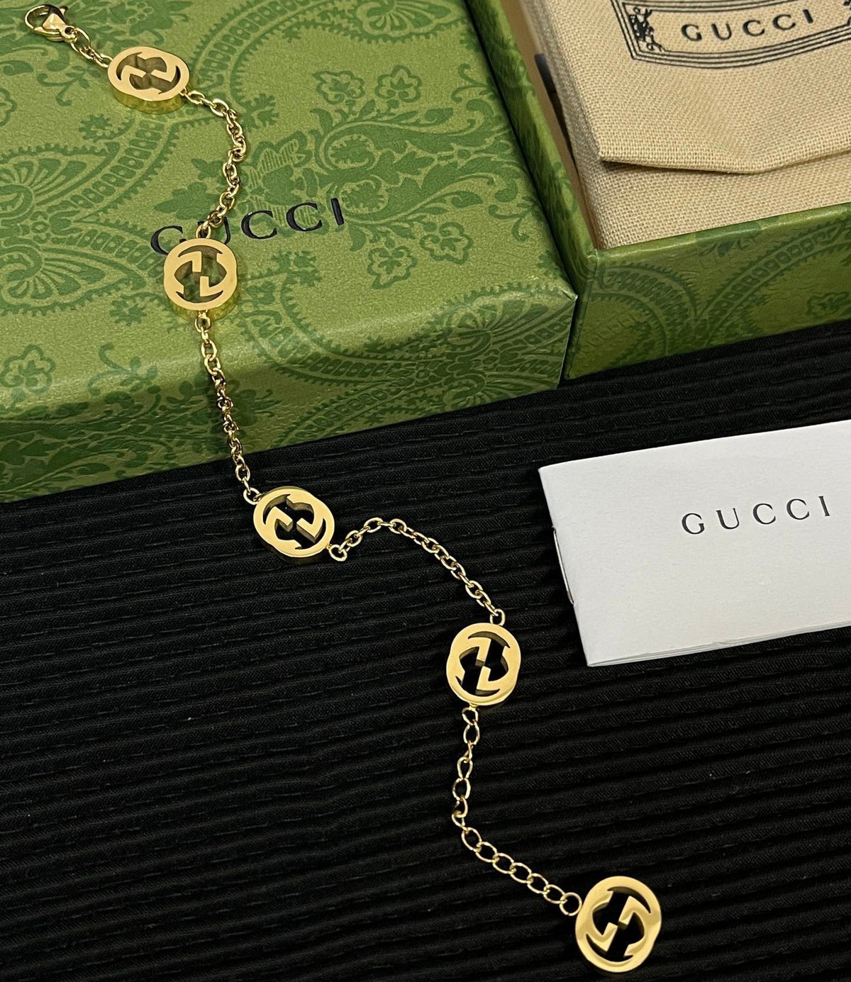 Fashionable letter G bracelet mysite