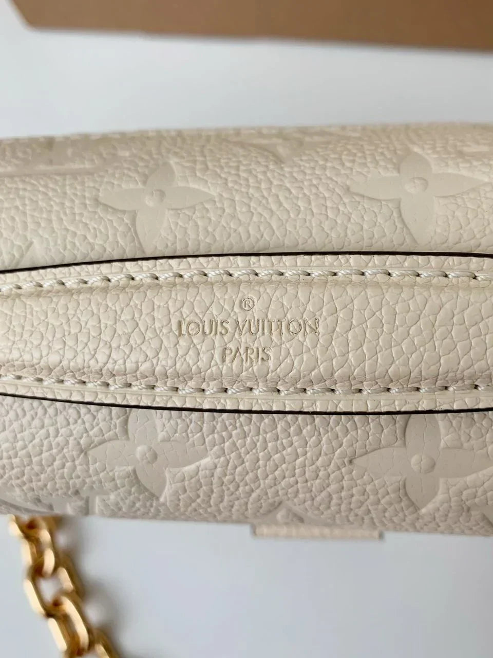 LV Pochette Métis East West mysite