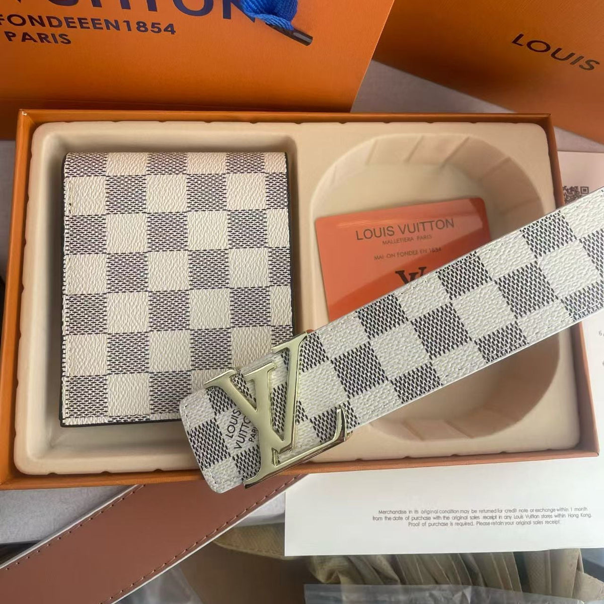 2 Set Buckle Love Belt & Wallet with Packaging mysite