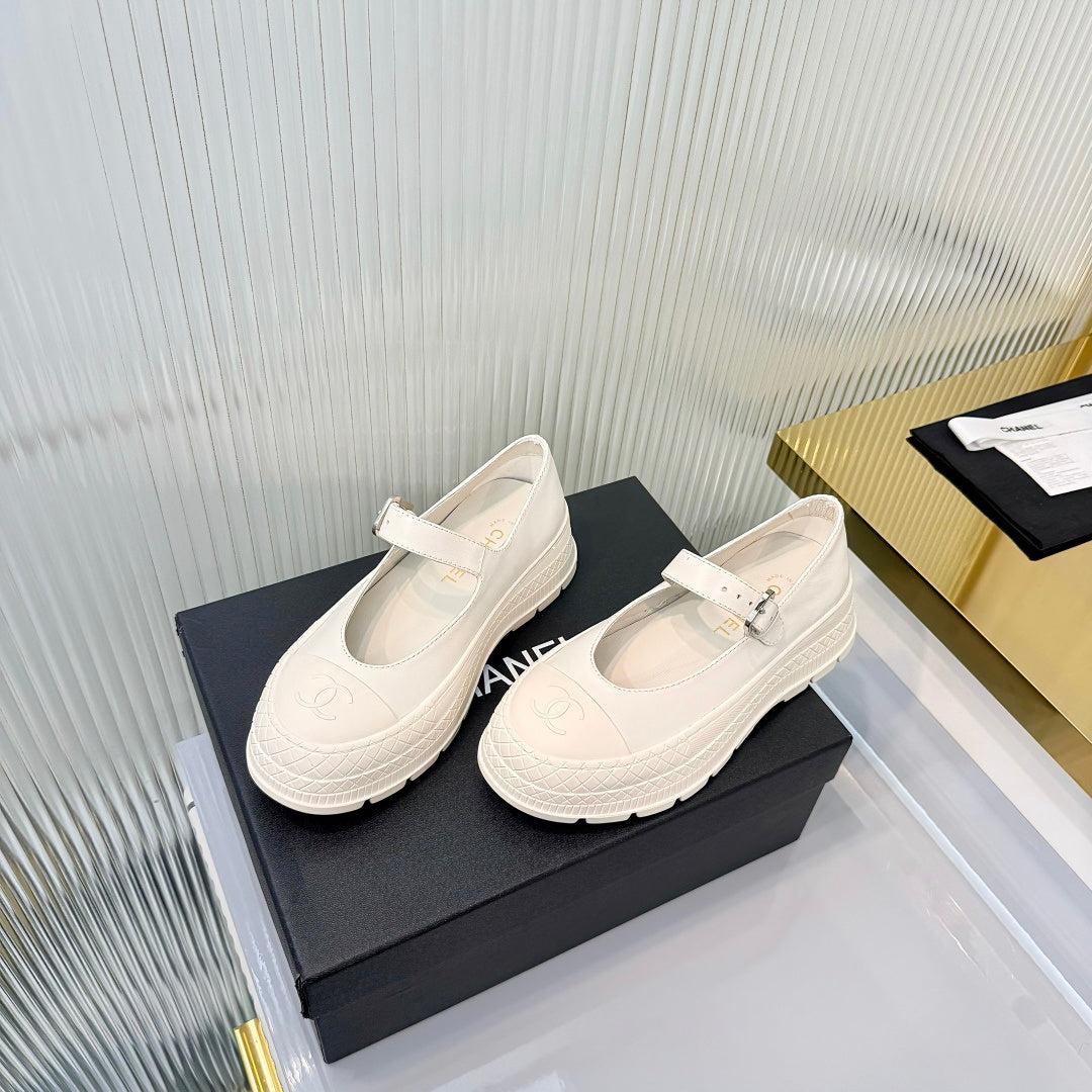 CHANEL 26S PLATFORM MARY JANE SHOES IN WHITE LAMBSKIN mysite