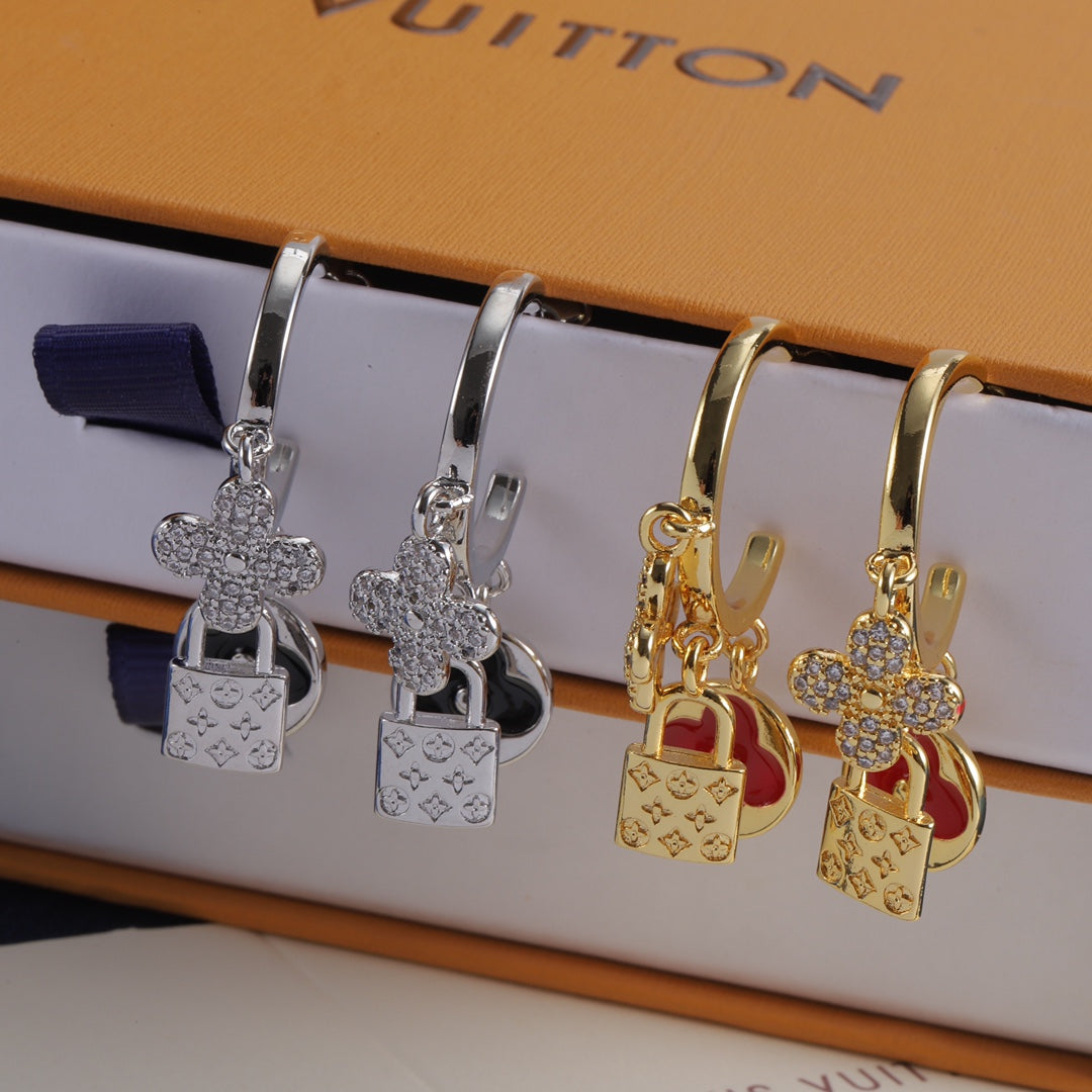 Vintage Love Lock Cute Earrings-s3