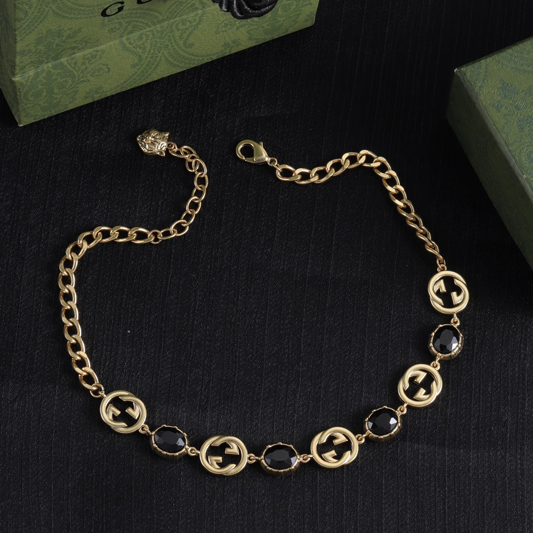 Good Fancy Design Bracelet & Earrings & Necklace (Black) mysite