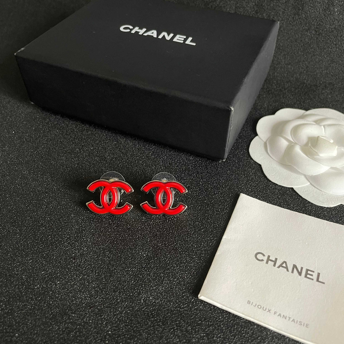 CHANEL 26S DOUBLE C LOGO RED ENAMEL STUD EARRINGS IN GOLD METAL 629991 mysite