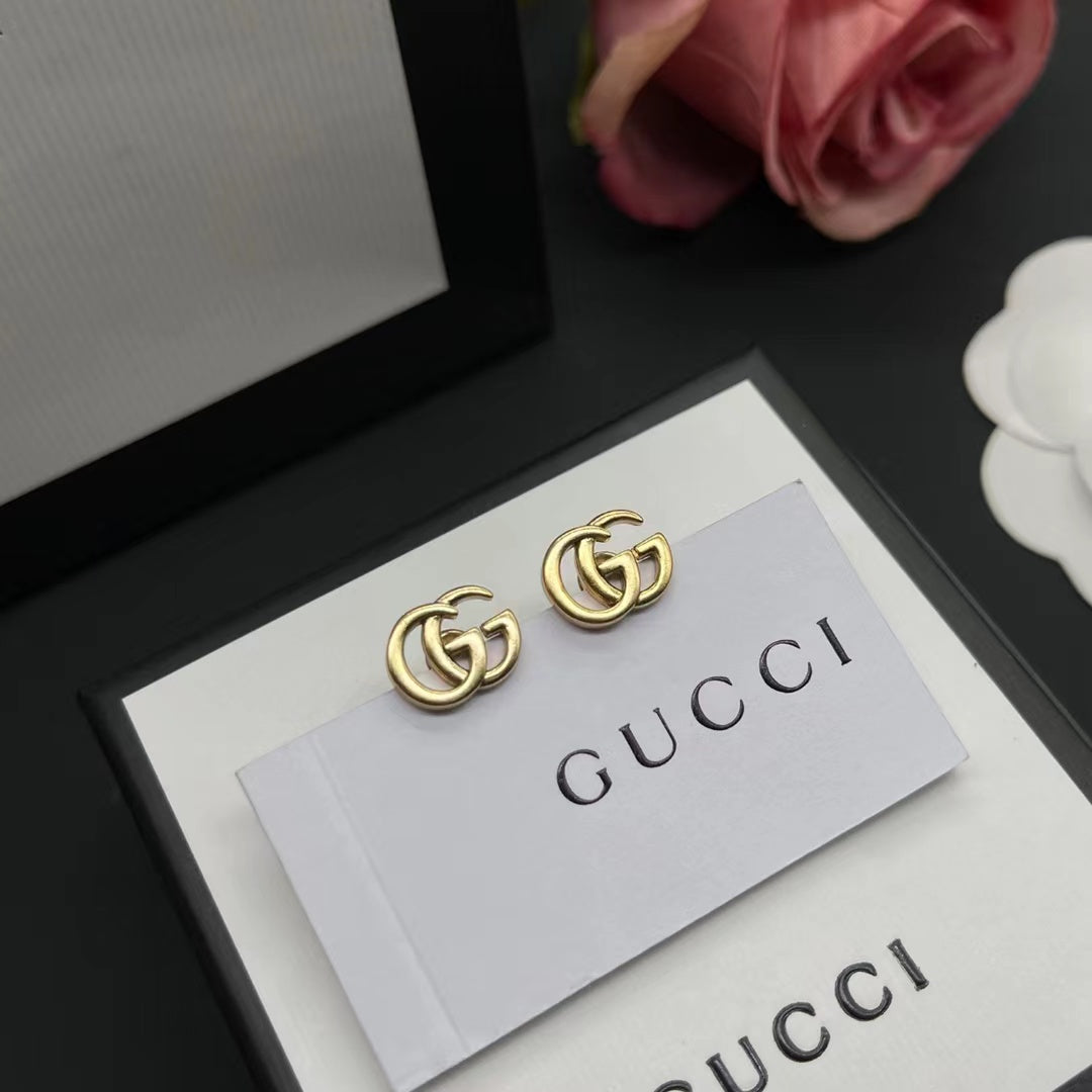 Mini Good Girl Earrings Stud mysite