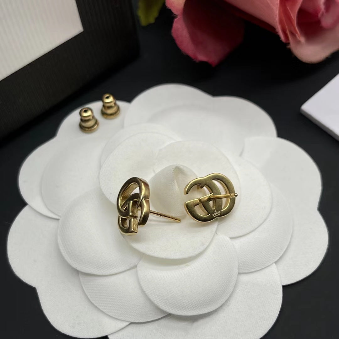 Mini Good Girl Earrings Stud mysite