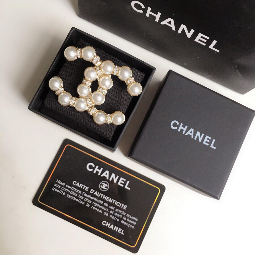 Cute Fancy Girl Brooch mysite