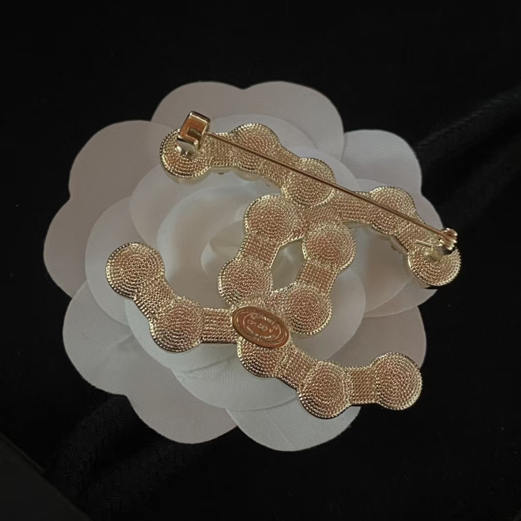 Cute Fancy Girl Brooch mysite