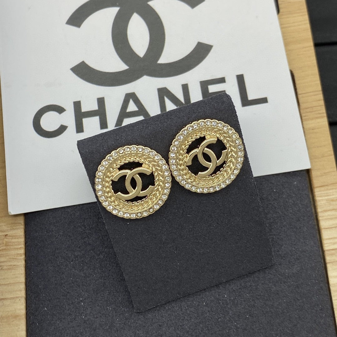BB Button Girl Earrings Stud mysite