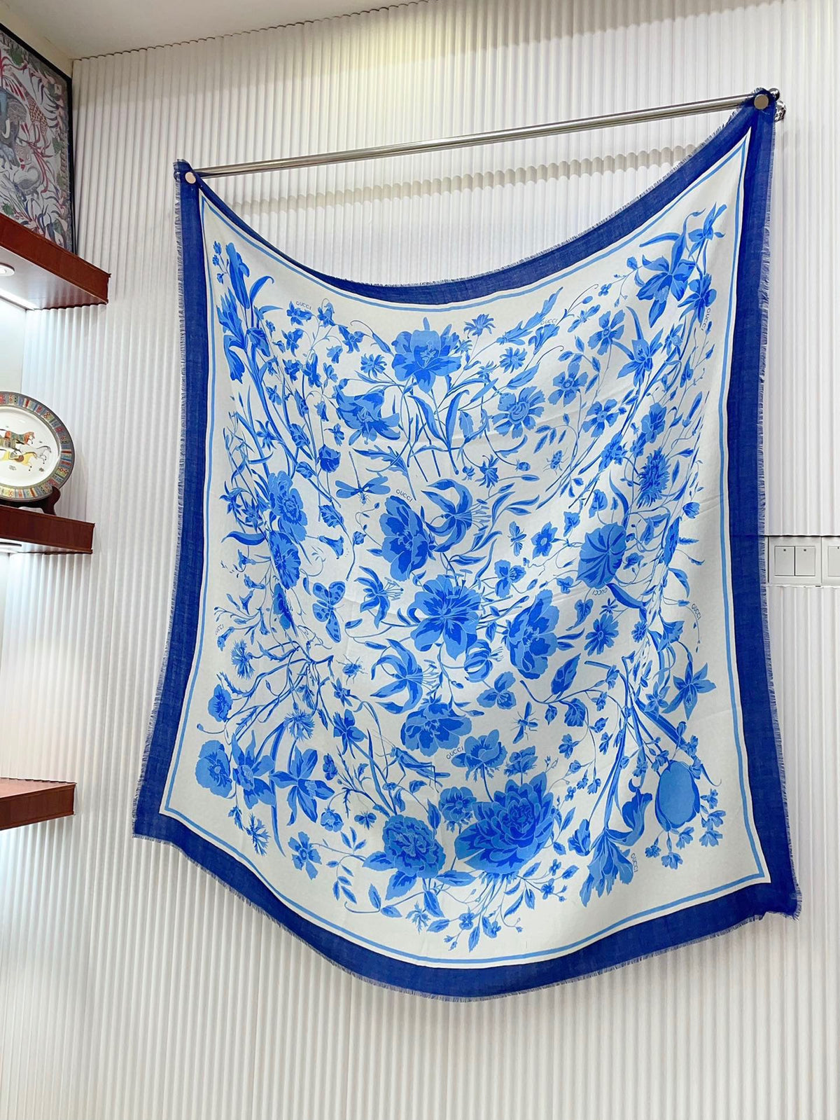 SQUARE SCARF 140 CM IN MAYA BLUE CASHMERE 398257 mysite