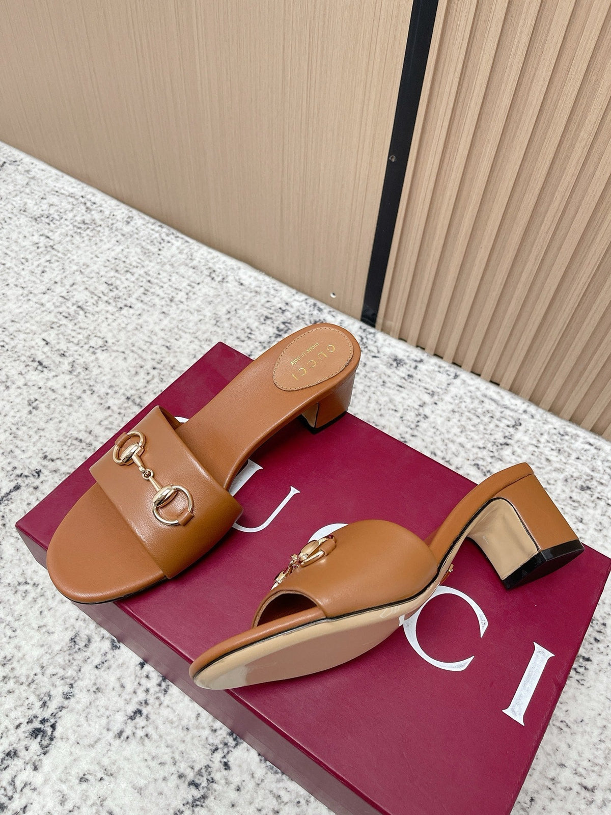 26S HORSEBIT MID-HEEL SANDALS IN BROWN CALFSKIN mysite