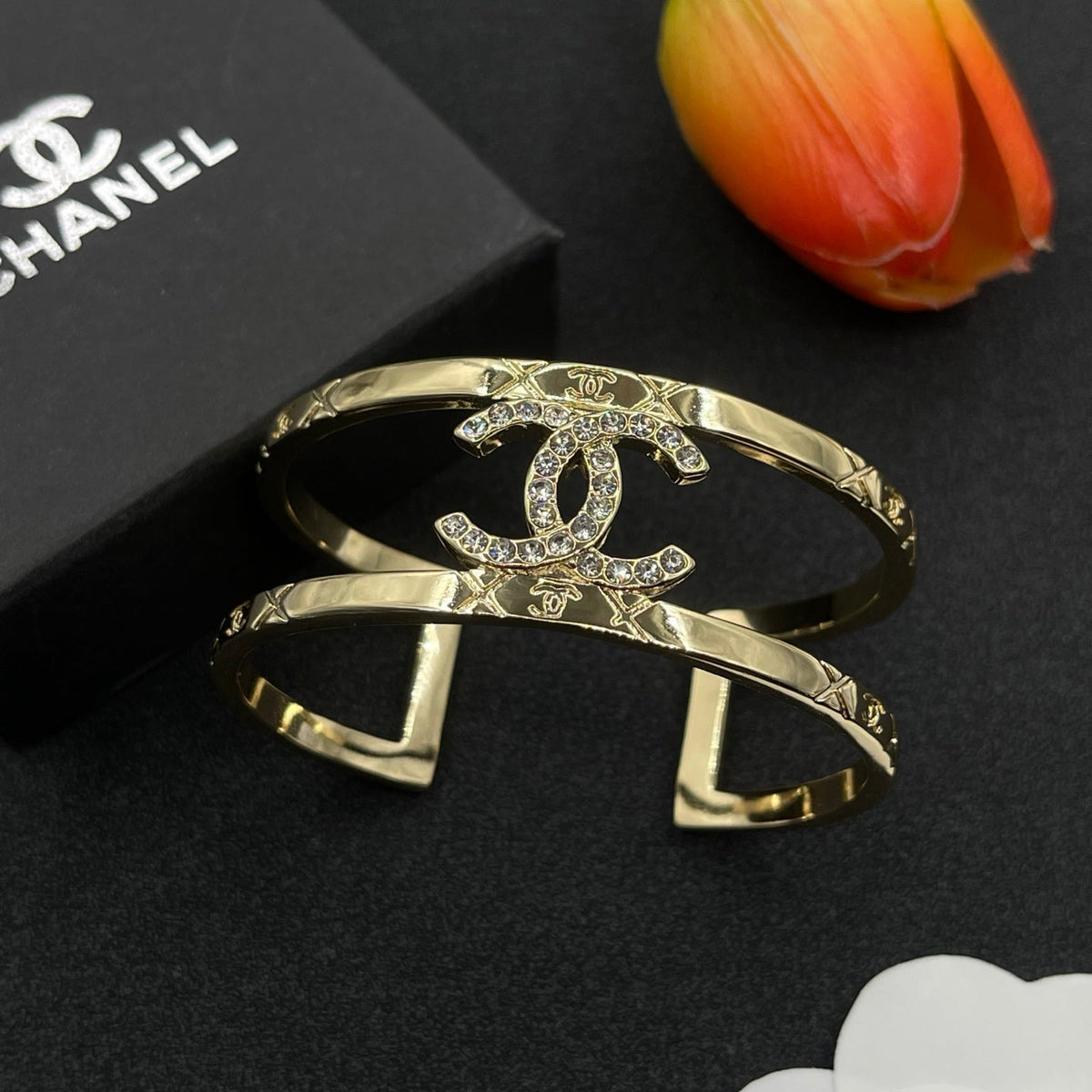Fancy Circle Girl Bracelet mysite