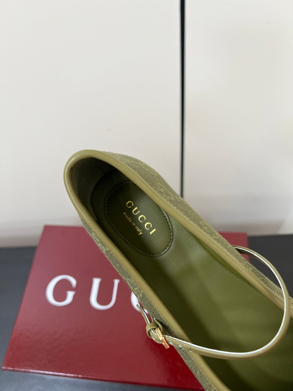 GG MARY JANE 25S IN MOSS GREEN CANVAS WITH GOLD HARDWARE mysite