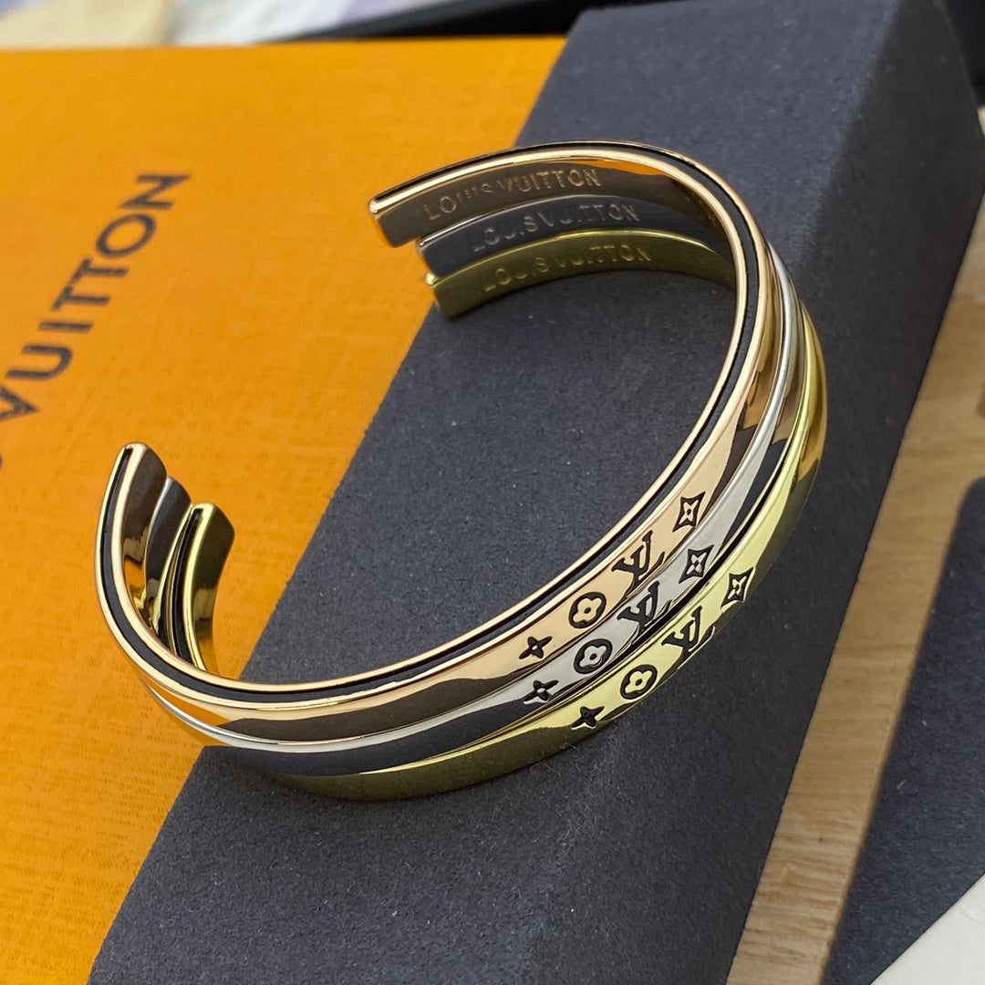 Cute Love U Bracelet mysite