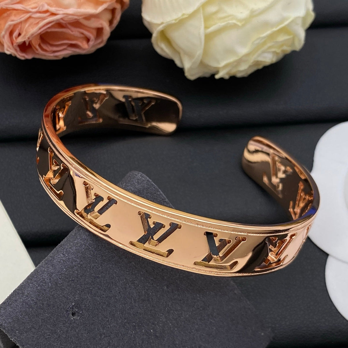 Love Love More Bracelet mysite