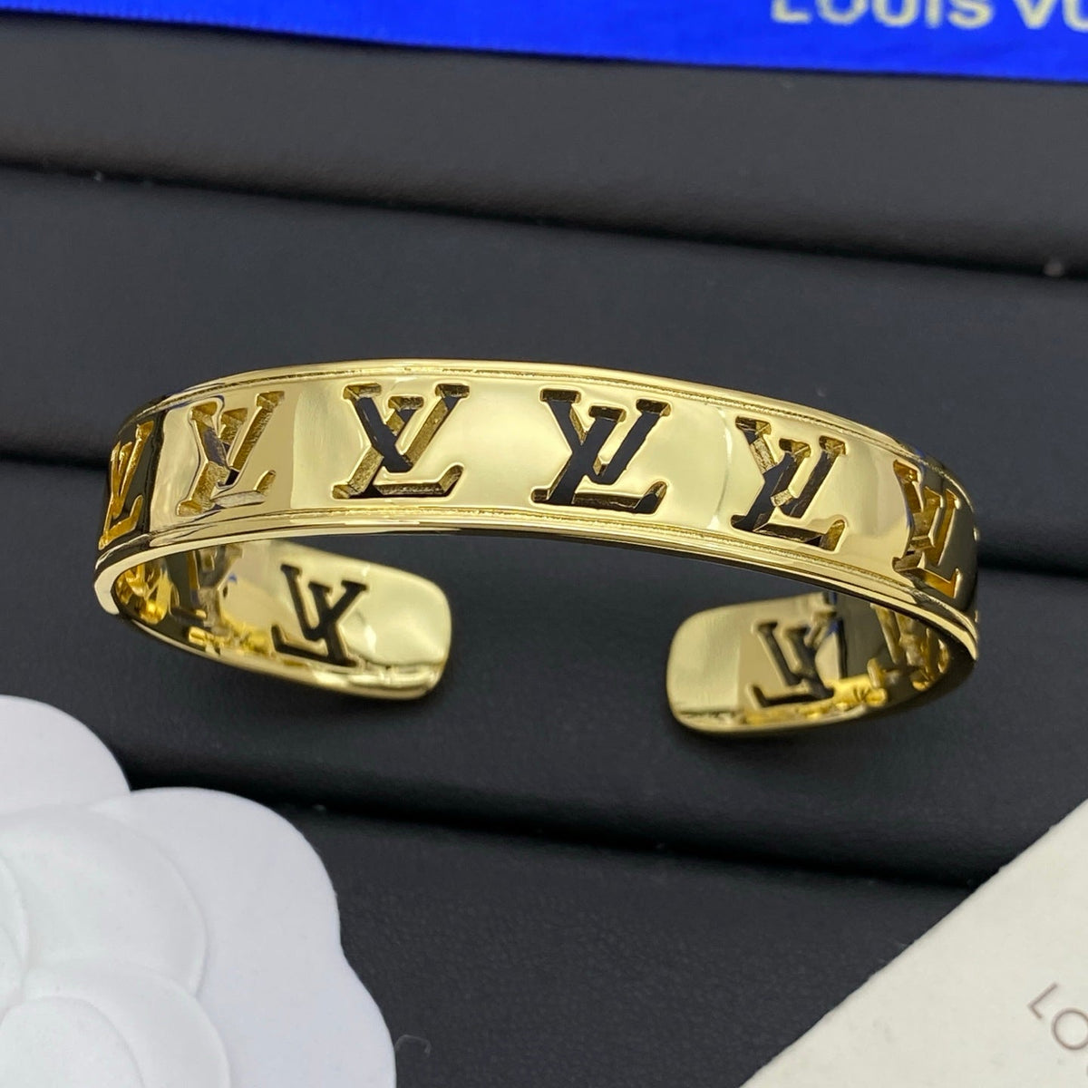 Love Love More Bracelet mysite