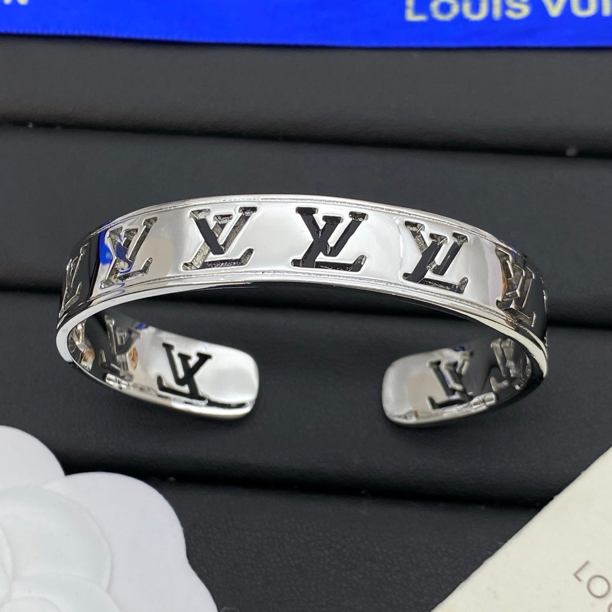Love Love More Bracelet mysite