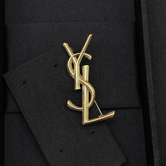 Yes Girl Creative Design Brooch mysite
