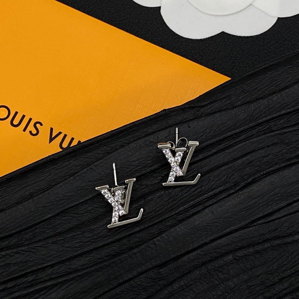 Diamond Glitter Love 3 Set (Earrings+Bracelet +Necklace) - Silver mysite