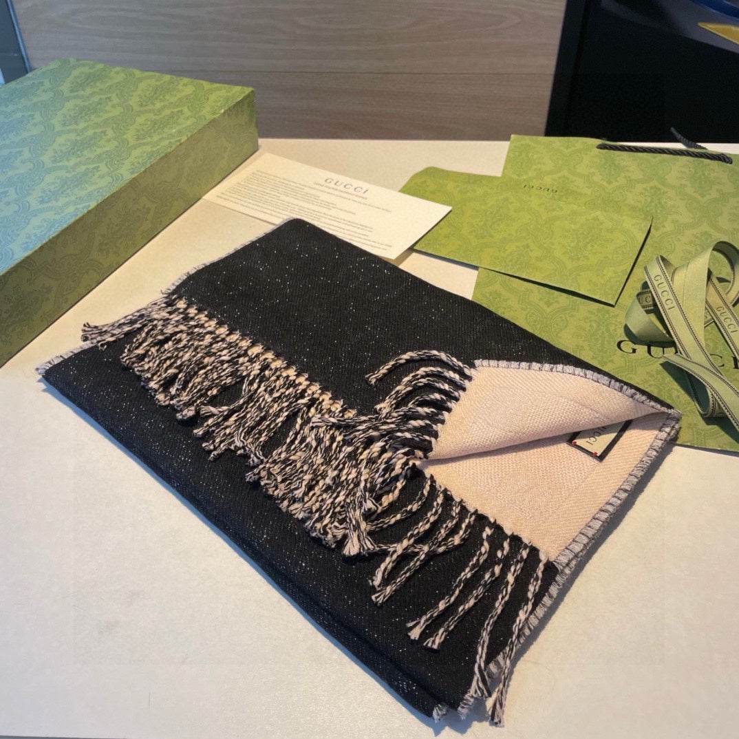 SCARF IN BLACK AND BEIGE WOOL 405144 mysite