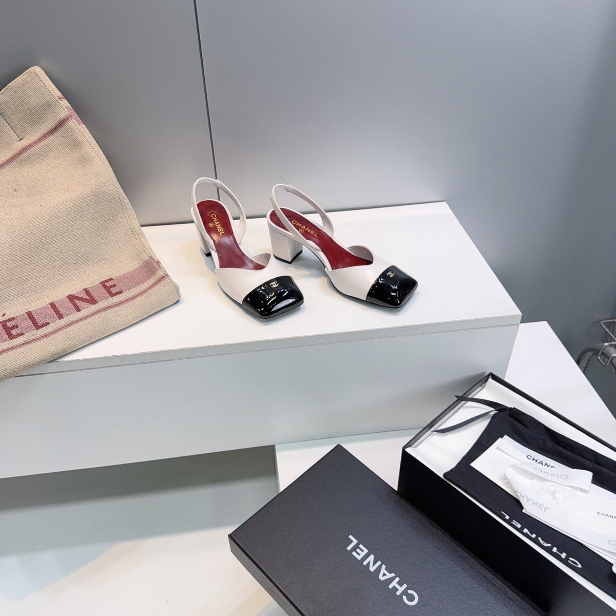 CHANEL 26S SLINGBACK 55 MM IN WHITE LAMBSKIN WITH BLACK CAP TOE mysite