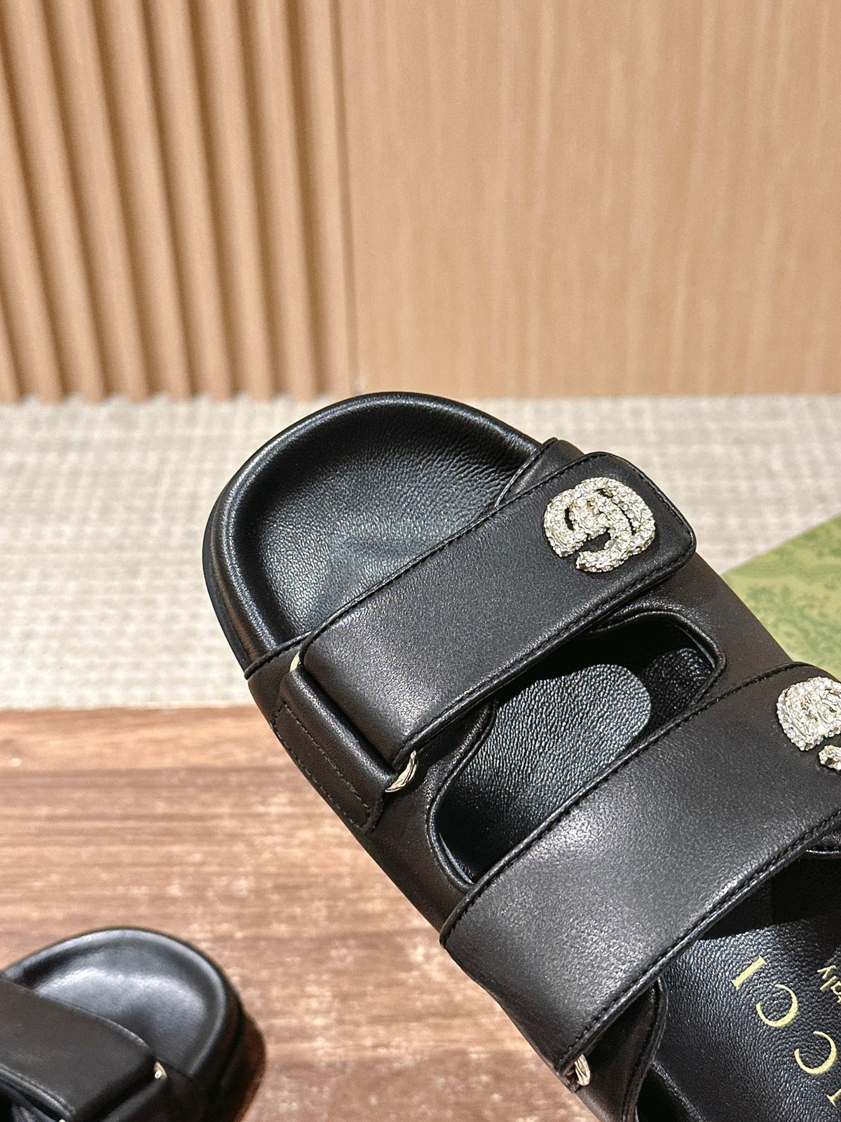 26S DOUBLE-STRAP SANDALS IN BLACK CALFSKIN mysite