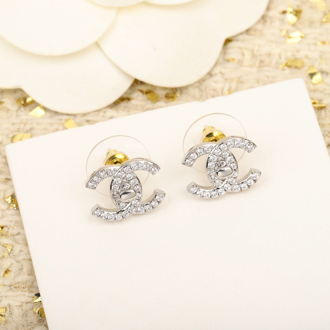 DOUBLE C SMALL SILVER DIAMOND EARRINGS mysite