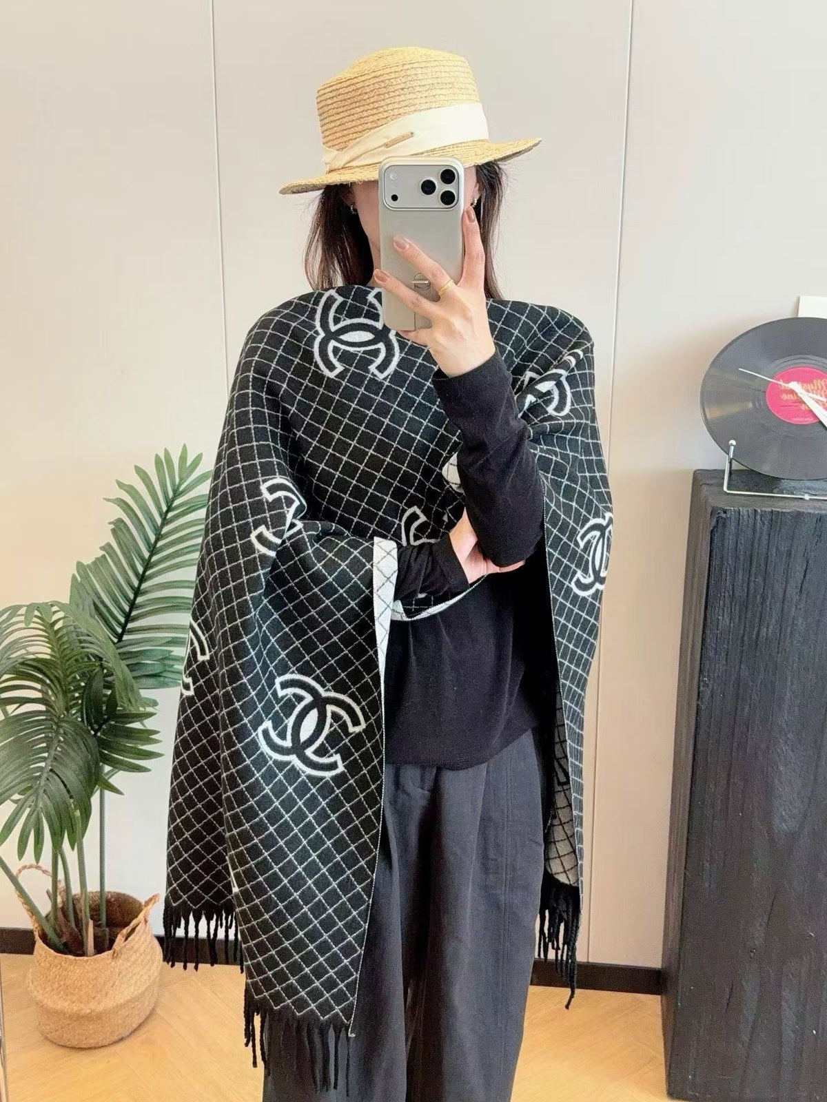 Worth the Hype – The Ultimate Winter Scarf-006 Lxucase
