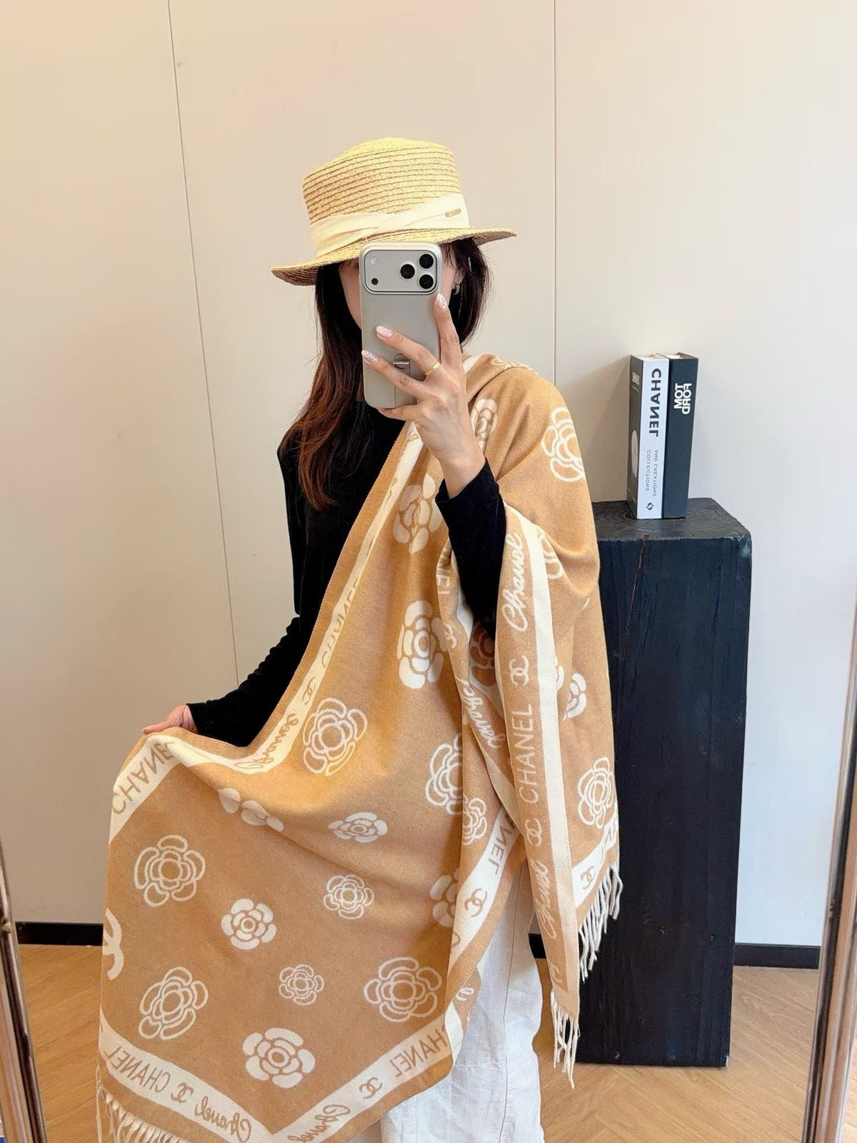 Worth the Hype – The Ultimate Winter Scarf-0010 Lxucase