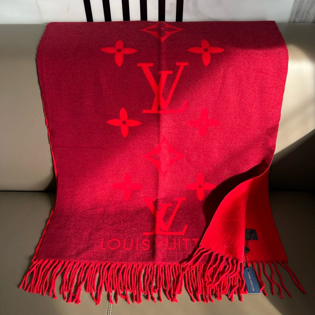 Worth the Hype – The Ultimate Winter Scarf-0014 Lxucase
